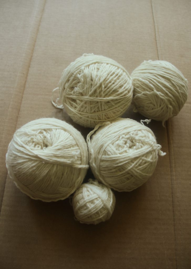 5 balls of yarn